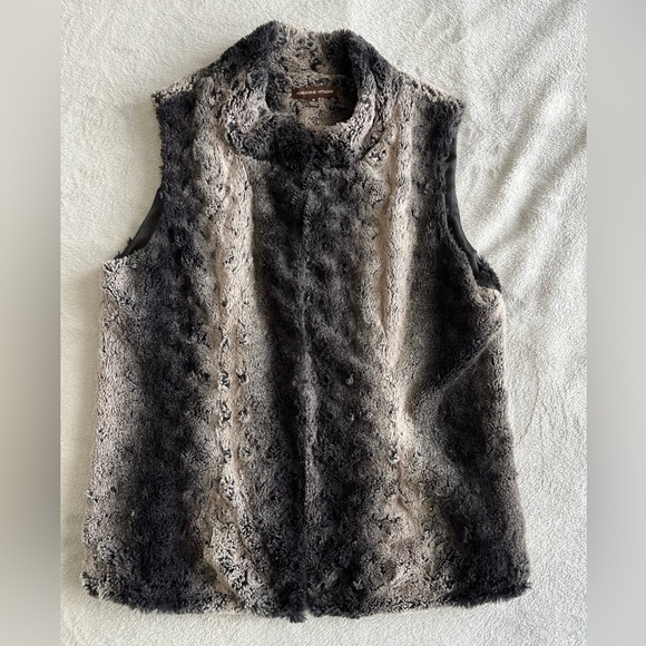 ADRIENNE VITTADINI Women's FAUX FUR Vest size M - Picture 1 of 9